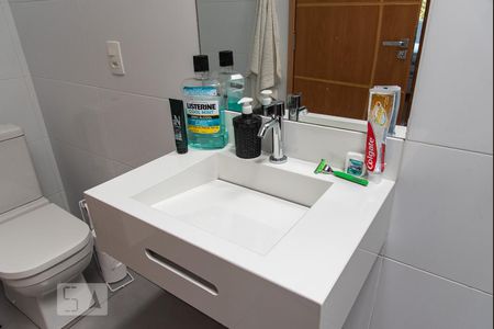 Casa à venda com 350m², 5 quartos e 3 vagas Casa à venda com 350m², 5 quartos e 3 vagasPia