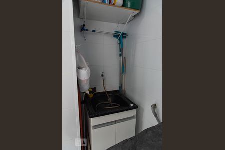 Casa à venda com 350m², 5 quartos e 3 vagas Casa à venda com 350m², 5 quartos e 3 vagasÁrea de serviço