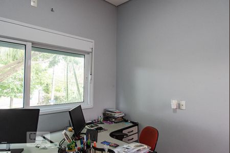 Casa à venda com 350m², 5 quartos e 3 vagas Casa à venda com 350m², 5 quartos e 3 vagasQuarto