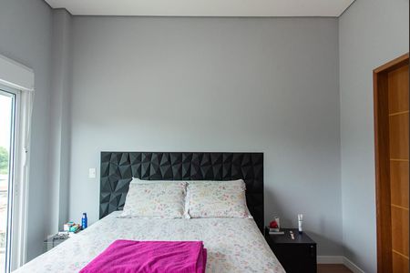 Casa à venda com 350m², 5 quartos e 3 vagas Casa à venda com 350m², 5 quartos e 3 vagasSuíte 1