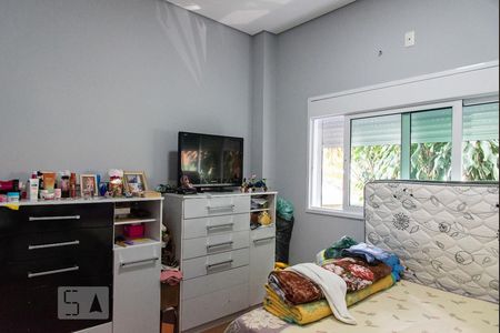 Casa à venda com 350m², 5 quartos e 3 vagas Casa à venda com 350m², 5 quartos e 3 vagasSuíte 4