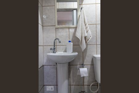 Casa à venda com 80m², 3 quartos e 1 vagaBanheiro de serviço