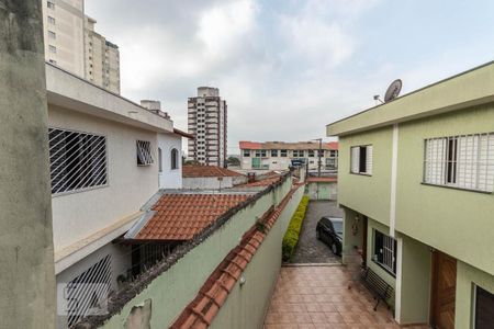 Casa à venda com 110m², 2 quartos e 2 vagas Casa à venda com 110m², 2 quartos e 2 vagasVista da suíte 2