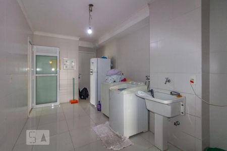 Apartamento à venda com 300m², 4 quartos e 2 vagas Apartamento à venda com 300m², 4 quartos e 2 vagasLavanderia