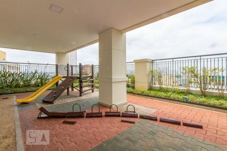 Apartamento à venda com 300m², 4 quartos e 2 vagas Apartamento à venda com 300m², 4 quartos e 2 vagasÁrea Comum - Playground