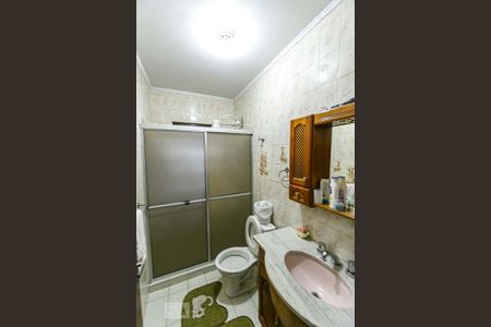 Casa à venda com 1000m², 3 quartos e 1 vaga Casa à venda com 1000m², 3 quartos e 1 vagaBanheiro Social