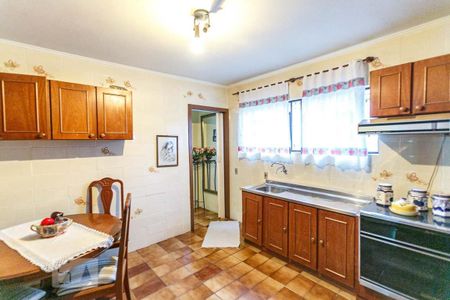 Casa à venda com 1000m², 3 quartos e 1 vaga Casa à venda com 1000m², 3 quartos e 1 vagaCozinha 2