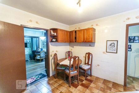 Casa à venda com 1000m², 3 quartos e 1 vaga Casa à venda com 1000m², 3 quartos e 1 vagaCozinha 2