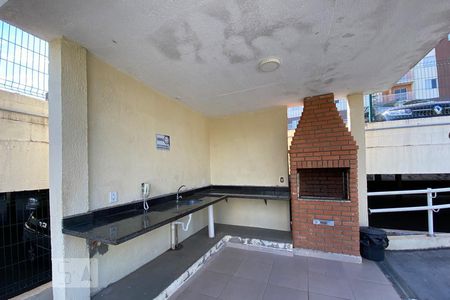 Apartamento para alugar com 49m², 2 quartos e 1 vaga Apartamento para alugar com 49m², 2 quartos e 1 vagaÁrea comum - Churrasqueira