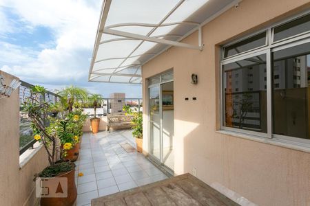 Apartamento para alugar com 160m², 3 quartos e 3 vagas Apartamento para alugar com 160m², 3 quartos e 3 vagasCobertura