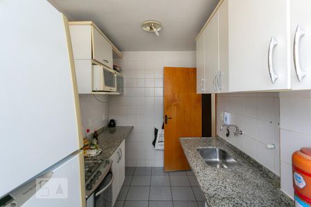 Apartamento para alugar com 160m², 3 quartos e 3 vagas Apartamento para alugar com 160m², 3 quartos e 3 vagasCozinha