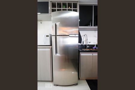 Apartamento para alugar com 88m², 2 quartos e 2 vagas Apartamento para alugar com 88m², 2 quartos e 2 vagasCozinha