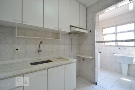 Apartamento à venda com 62m², 2 quartos e 1 vagaCozinha