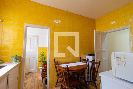 Apartamento à venda com 123m², 3 quartos e sem vagaCozinha