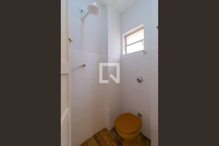 Apartamento à venda com 123m², 3 quartos e sem vagaBanheiro de Serviço