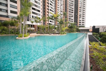 Studio para alugar com 40m², 1 quarto e sem vagaPiscina