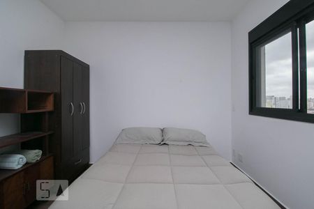Quarto  de kitnet/studio para alugar com 1 quarto, 40m² em Brás, São Paulo