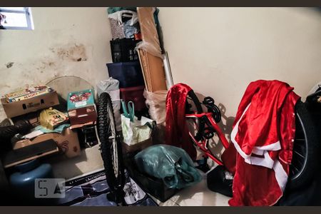 Casa à venda com 122m², 3 quartos e 2 vagas Casa à venda com 122m², 3 quartos e 2 vagasQuarto reverísel