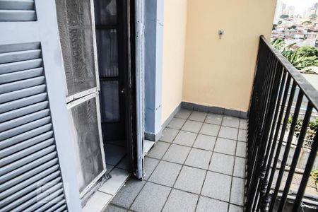 Casa à venda com 122m², 3 quartos e 2 vagas Casa à venda com 122m², 3 quartos e 2 vagasVaranda Quarto 1