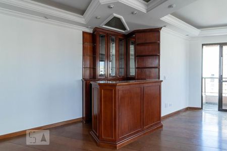 Apartamento à venda com 207m², 4 quartos e 4 vagas Apartamento à venda com 207m², 4 quartos e 4 vagasSala - Bar