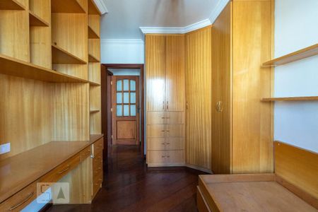 Apartamento à venda com 207m², 4 quartos e 4 vagas Apartamento à venda com 207m², 4 quartos e 4 vagasQuarto 1