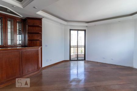 Apartamento à venda com 207m², 4 quartos e 4 vagas Apartamento à venda com 207m², 4 quartos e 4 vagasSala de Estar