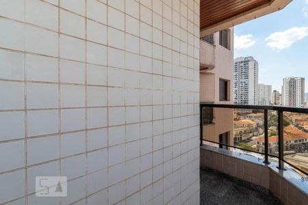 Apartamento à venda com 207m², 4 quartos e 4 vagas Apartamento à venda com 207m², 4 quartos e 4 vagasVaranda da Sala de Jantar