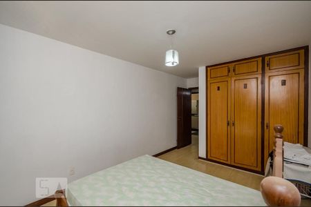 Casa à venda com 500m², 4 quartos e 3 vagasQuarto 3