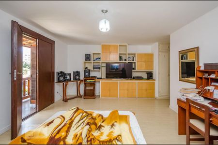 Casa à venda com 500m², 4 quartos e 3 vagasSuíte master