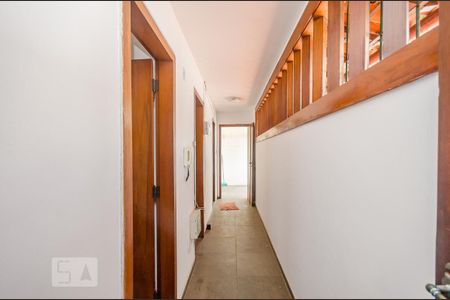 Casa à venda com 500m², 4 quartos e 3 vagasCorredor