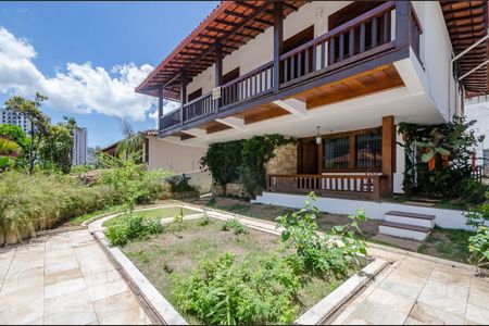 Casa à venda com 500m², 4 quartos e 3 vagasÁrea Externa