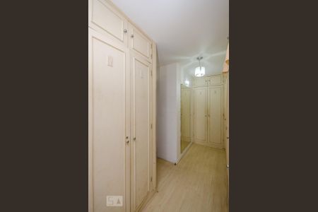 Casa à venda com 500m², 4 quartos e 3 vagasSuíte master