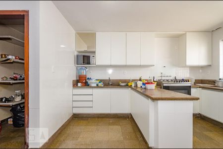 Casa à venda com 500m², 4 quartos e 3 vagasCozinha