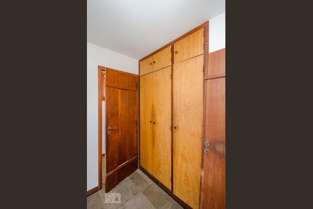 Casa à venda com 500m², 4 quartos e 3 vagasQuarto de Serviço 2