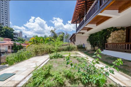 Casa à venda com 500m², 4 quartos e 3 vagasÁrea Externa