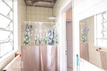 Casa à venda com 252m², 2 quartos e 5 vagasBanheiro