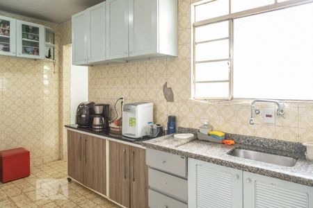 Casa à venda com 252m², 2 quartos e 5 vagasCozinha