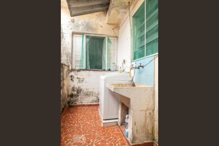 Casa à venda com 252m², 2 quartos e 5 vagasÁrea de Serviço