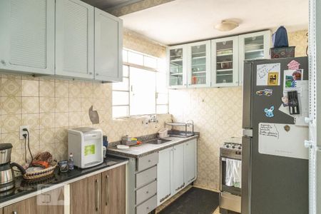 Casa à venda com 252m², 2 quartos e 5 vagasCozinha