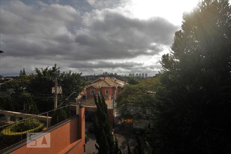 Casa à venda com 750m², 4 quartos e 6 vagasVista da suíte 1