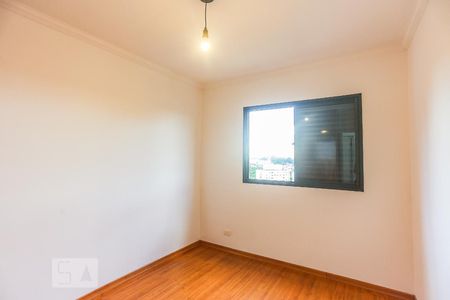 Quarto 1 de apartamento para alugar com 2 quartos, 72m² em Jardim Pinheiros, São Paulo