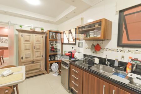 Apartamento à venda com 197m², 4 quartos e 2 vagasCozinha