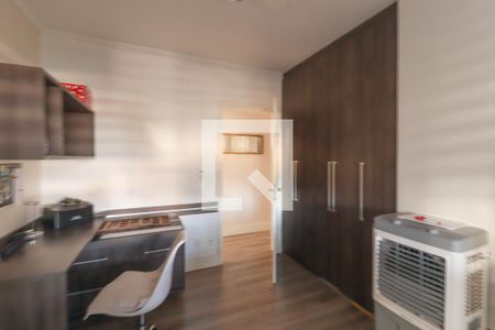 Apartamento à venda com 197m², 4 quartos e 2 vagasQuarto 2 