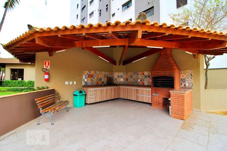 Apartamento à venda com 195m², 4 quartos e 4 vagasChurrasqueira 1