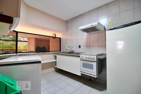 Apartamento à venda com 195m², 4 quartos e 4 vagasSalão de Festas