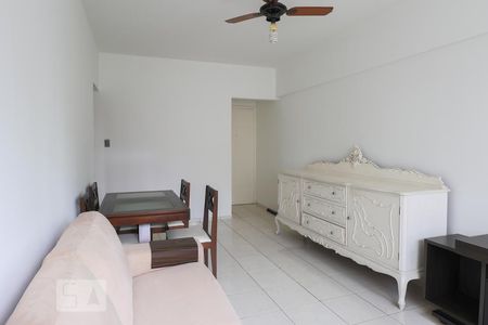 Sala de apartamento para alugar com 1 quarto, 57m² em Santo Antônio, São Caetano do Sul