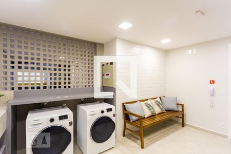 Apartamento para alugar com 45m², 2 quartos e 1 vagaÁrea comum - Lavanderia