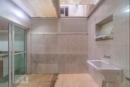 Vista da Sala de apartamento à venda com 2 quartos, 58m² em Vila Tibiriçá, Santo André