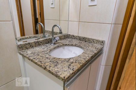 Pia de apartamento à venda com 2 quartos, 58m² em Vila Tibiriçá, Santo André