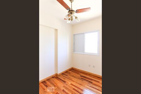 Apartamento para alugar com 90m², 3 quartos e 2 vagasQuarto